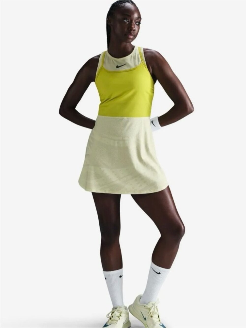 Nike Women's Spring Melbourne Dress size small